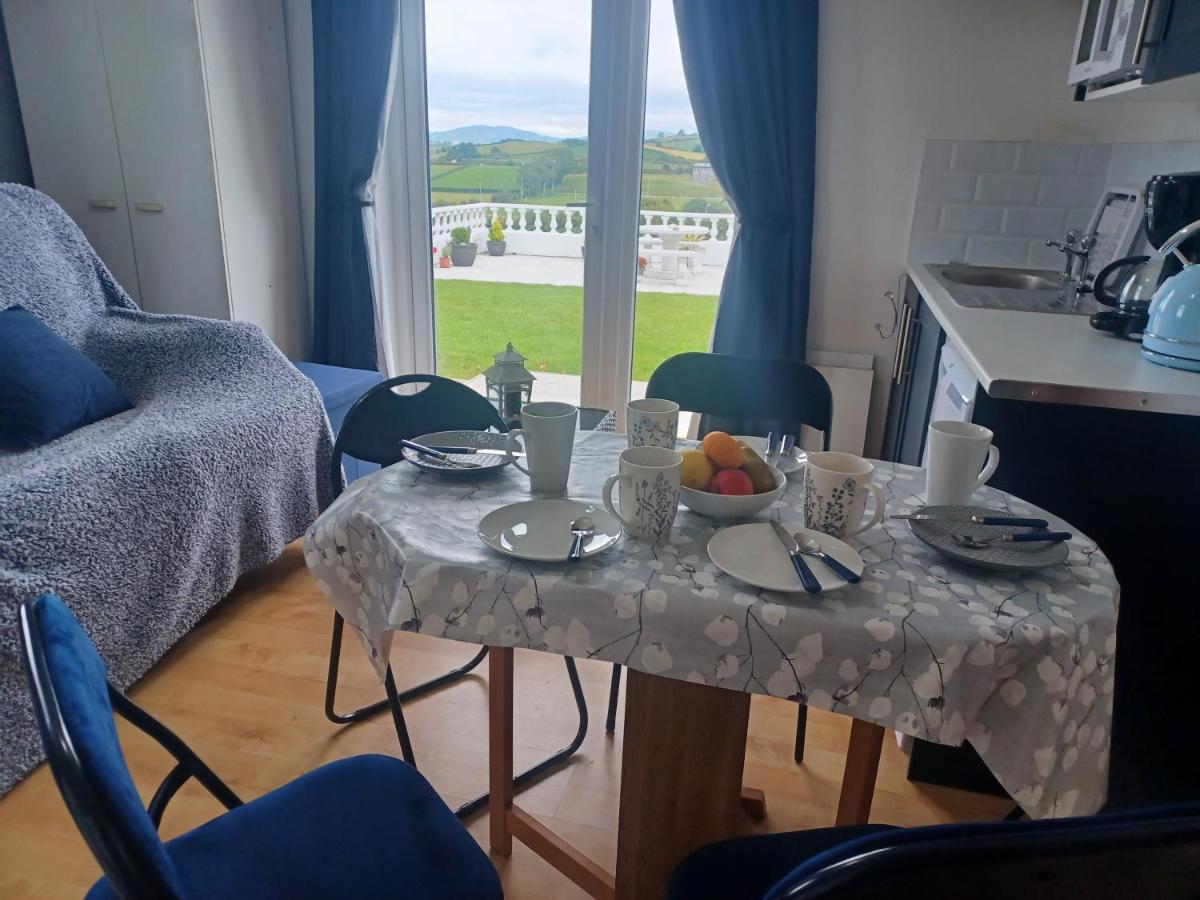 Loughview Retreat In The Mournes Apartment Нюкасъл Екстериор снимка