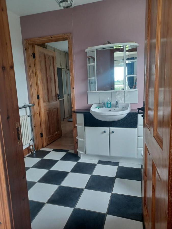 Loughview Retreat In The Mournes Apartment Нюкасъл Екстериор снимка